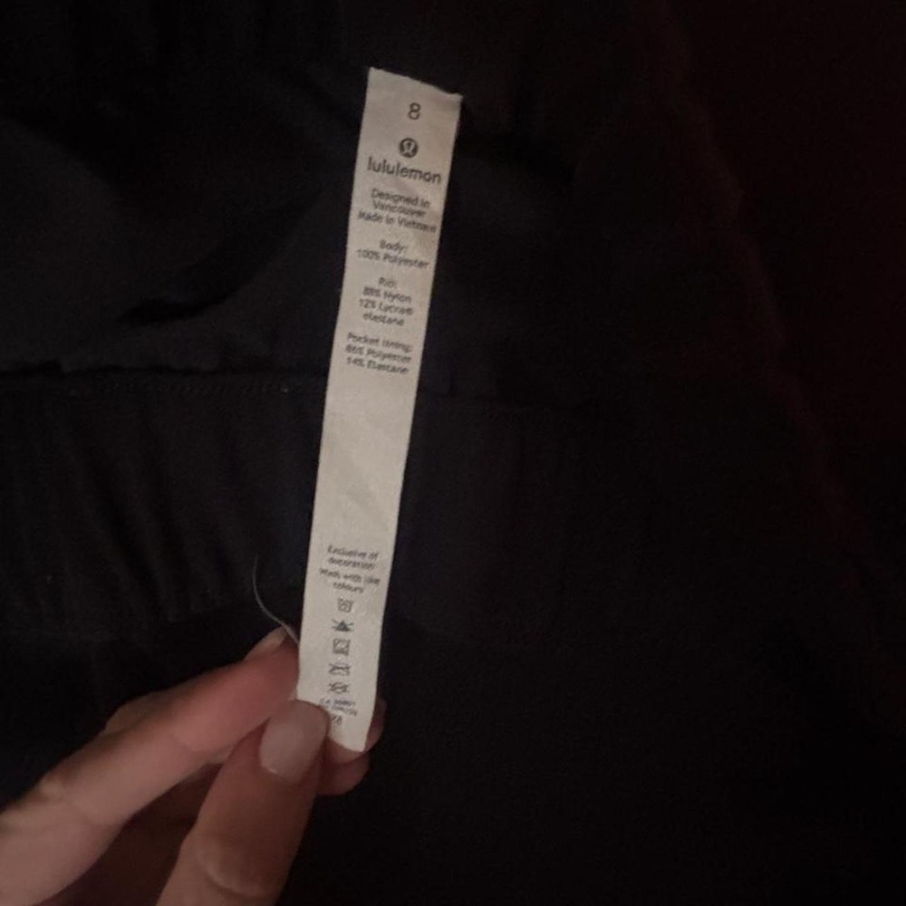 Lululemon stretch high rise jogger - Picture 2 of 5